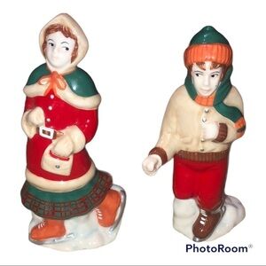 Vintage Holiday Ceramic Kitschy Ice Skater Couple Salt and Pepper Shakers..RARE!